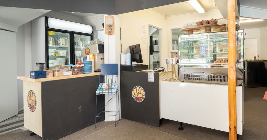 Portage Bay Hub Café - counter